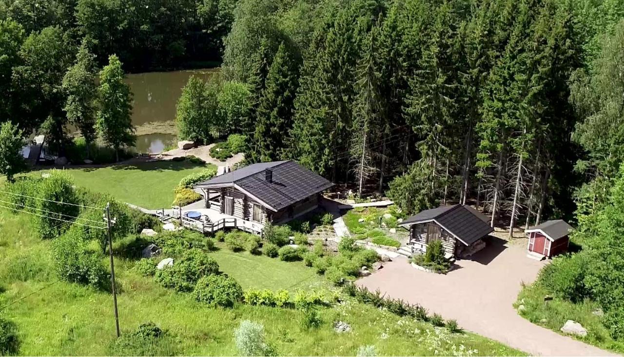 Villa Kivikoski Pyhtaa Exterior photo