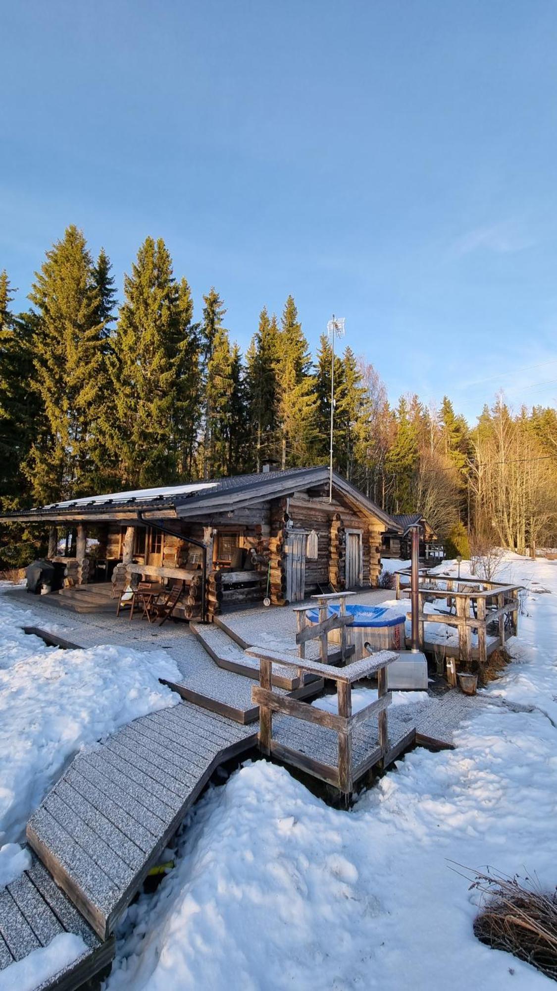 Villa Kivikoski Pyhtaa Exterior photo